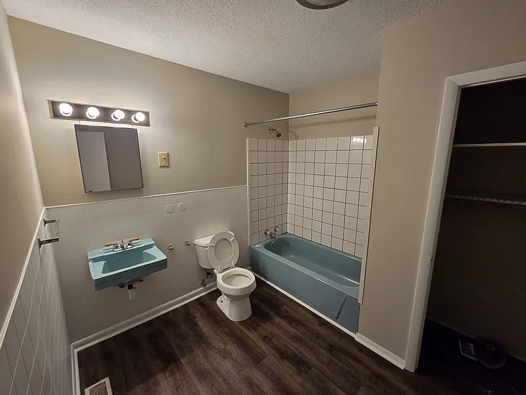 609 Owen St #609 — Photo 4