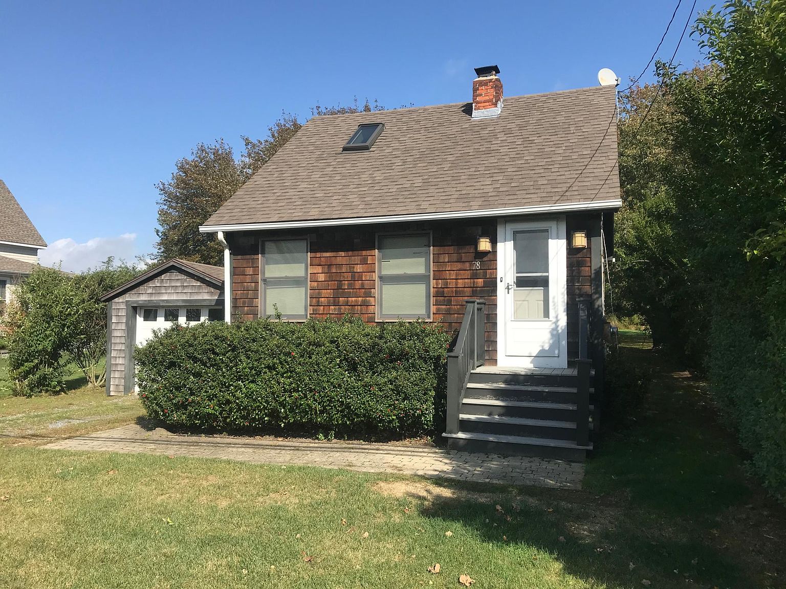 78 Wolcott Ave, Middletown, RI 02842 Zillow