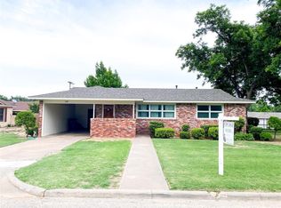 608 Sunset Rd, Seymour, TX 76380