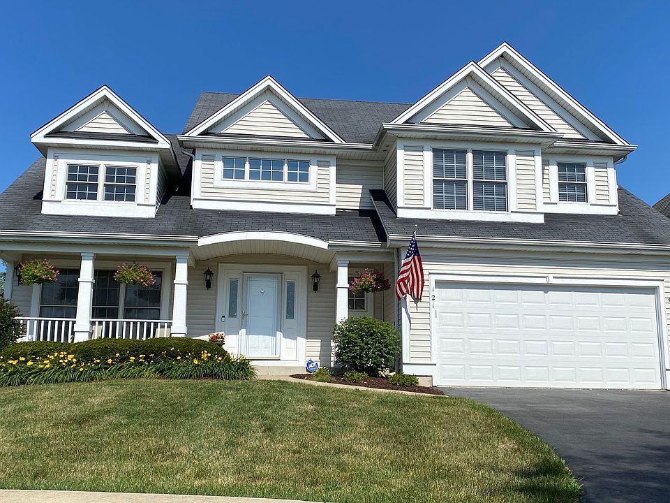 1st image of 121 Hearthstone Dr