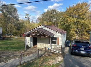 3909 Putnam St, Ashland, KY 41101