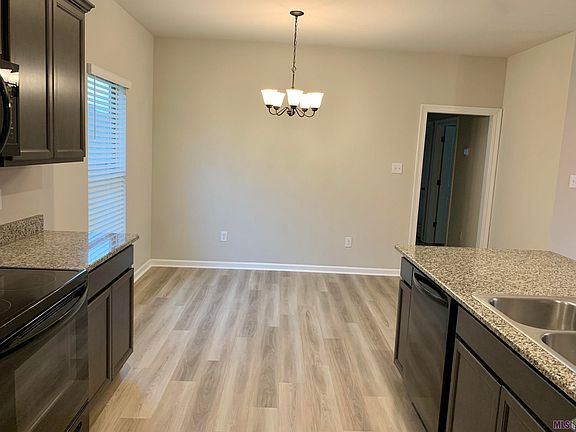 5th image of 13326 Benelli Dr