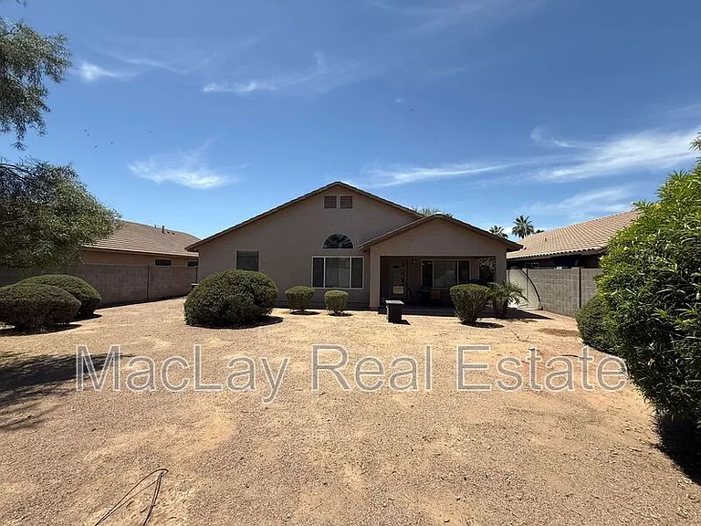450 W Musket Pl — Photo 22