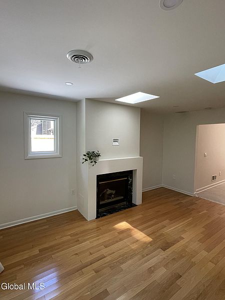 5th image of 526 Townwood Drive