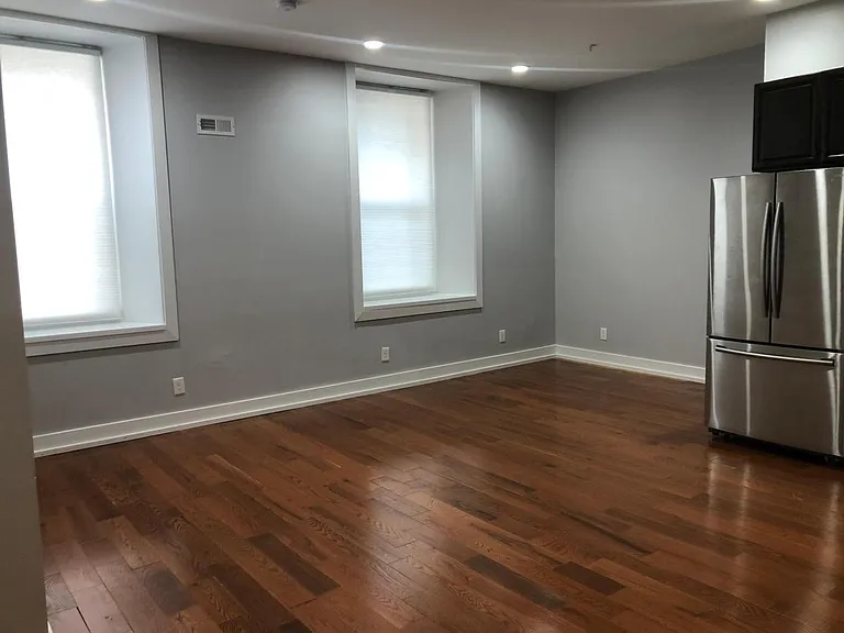 1236-44 E Columbia Ave #1 — Photo 7