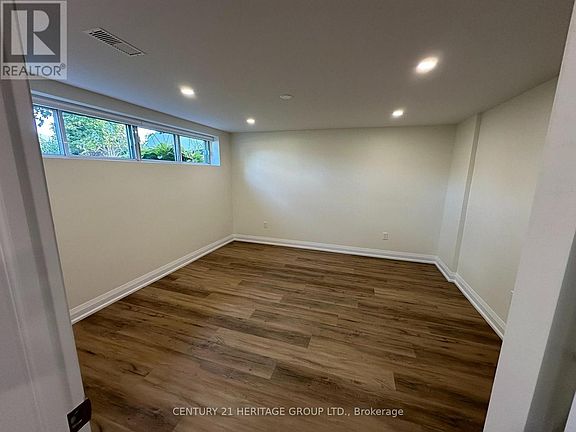 5th image of 49 Larstone Ave #Basement