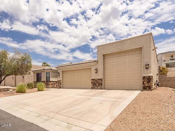 4th image of 1041 Montrose Dr