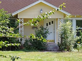 750 Arbor St, Clute, TX 77531