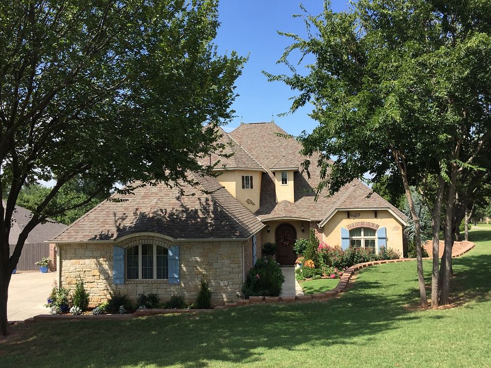 Front of house facing east