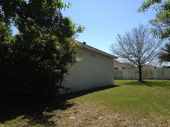 4th image of 1044 Sadie Ln