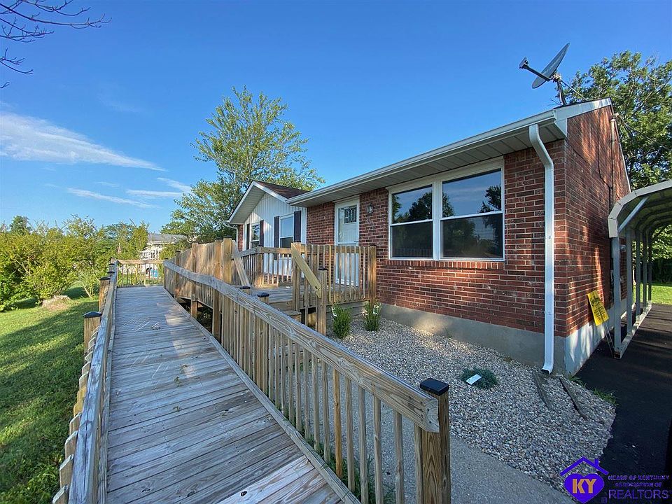 1st image of 617 Carolyn St