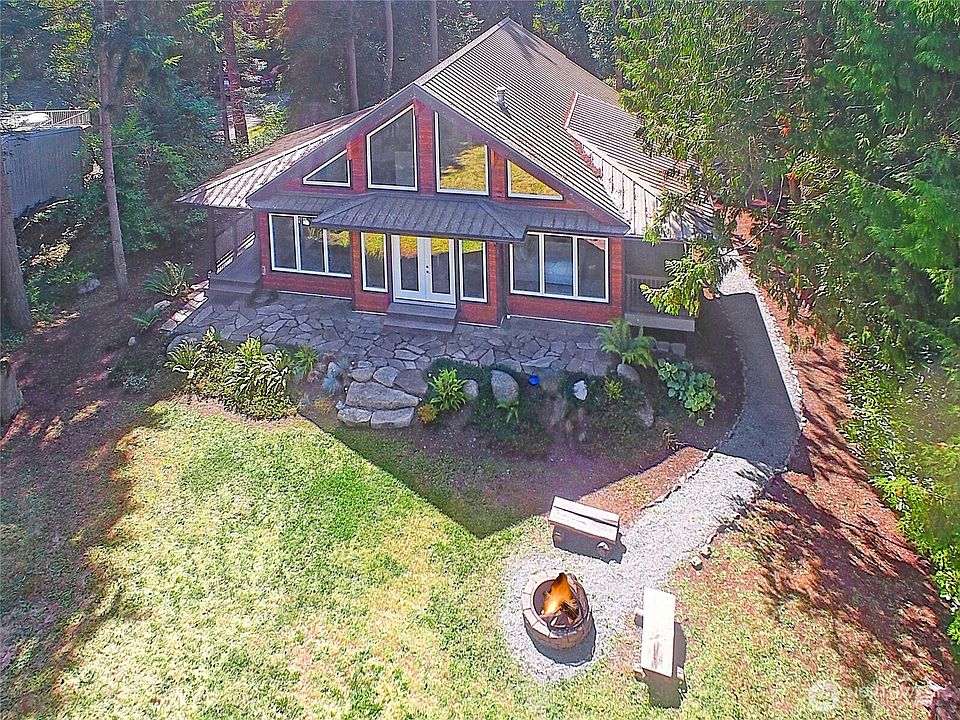 1st image of 3029 S East Camano Drive