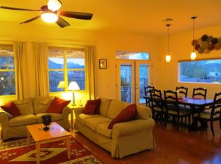 207 N Desert Stream Dr, Tucson, AZ 85745