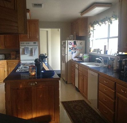 4th image of 600 Western Dr
