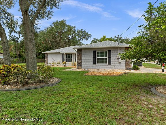2nd image of 12072 Lacey Dr