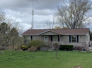 101 E Aitken Rd, Peck, MI 48466