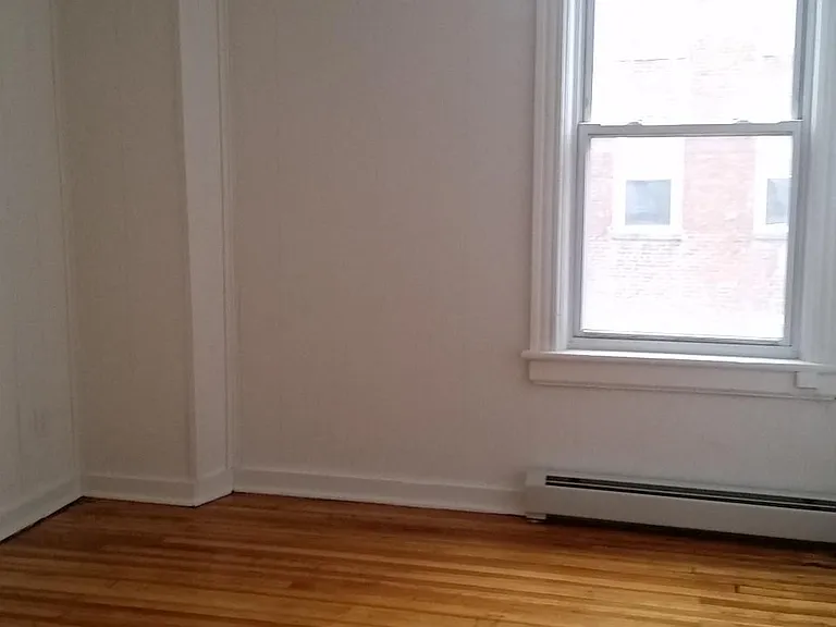46 S Clinton St — Photo 9
