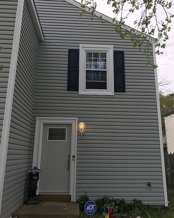 2nd image of 835 Chimney Hill Pkwy