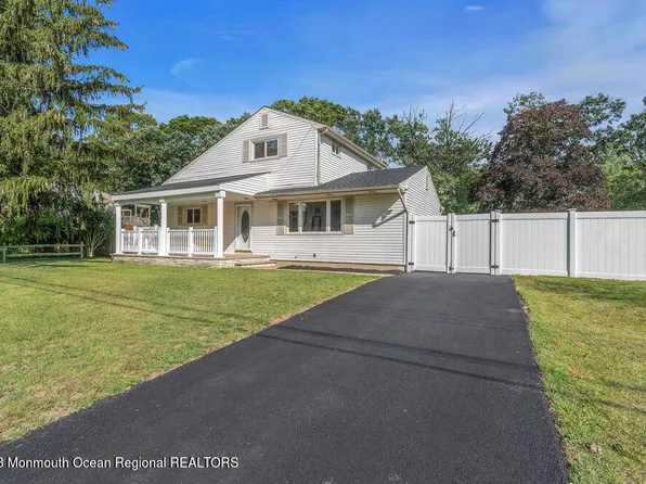 39 Sunset Drive, Howell, NJ 07731