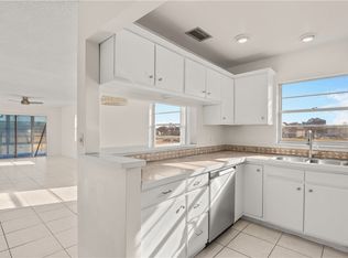 11 Vista Palm Ln APT 201, Vero Beach, FL 32962