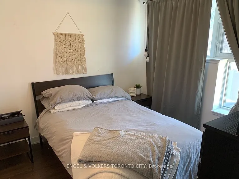 2220 Lake Shore Blvd W #302 — Photo 9