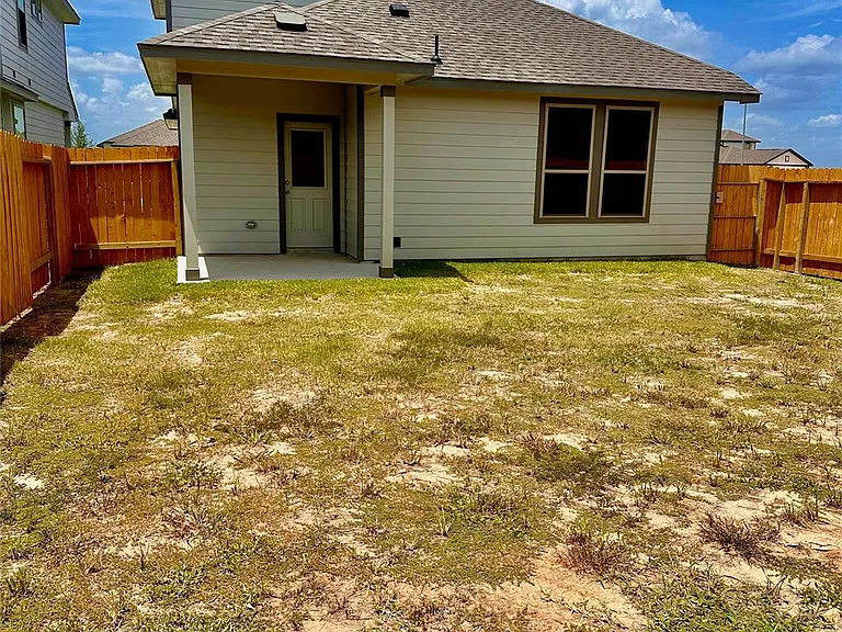 730 Tejas Village Pkwy — Photo 20