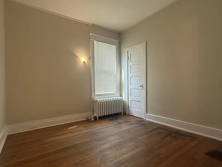 22 Pawling Ave — Photo 9