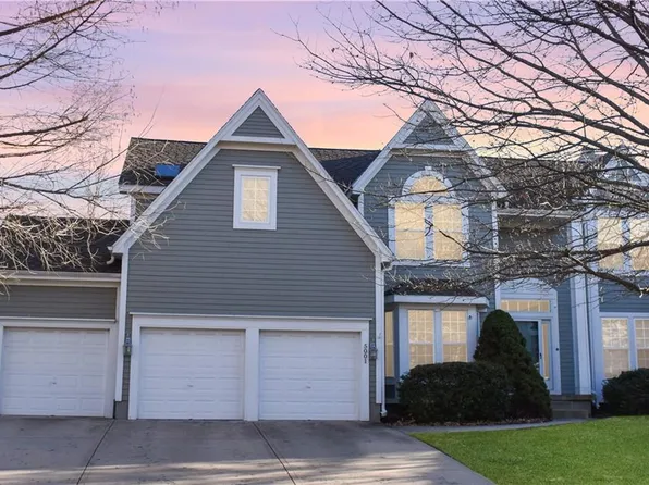5001 W 158th St, Overland Park, KS 66224
