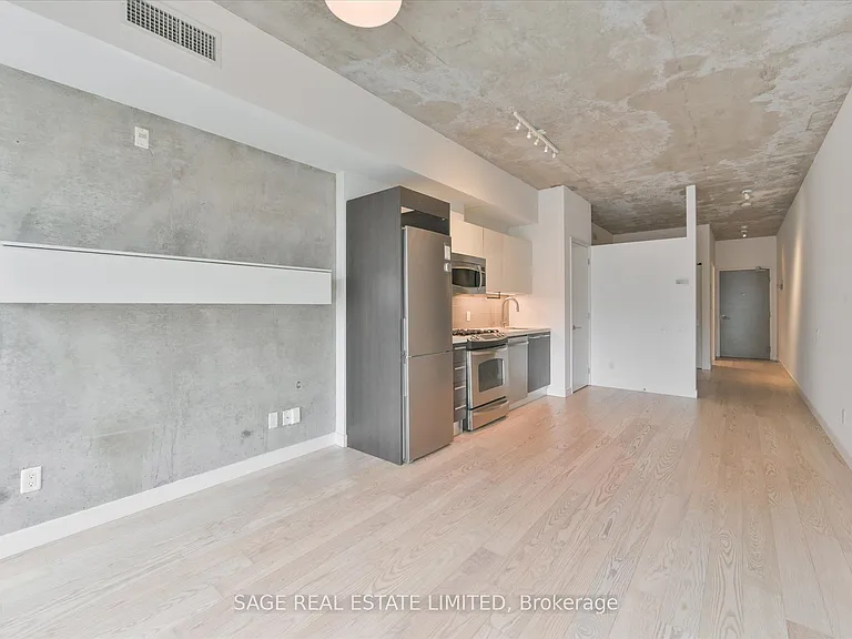 25 Stafford St #509 — Photo 8
