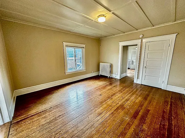 725 N Cascade Ave #4 — Photo 14