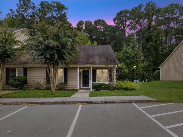 67 Crystal Oaks Ct, Durham, NC 27707