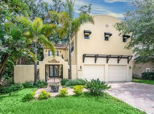 2806 W Paxton Ave, Tampa, FL 33611