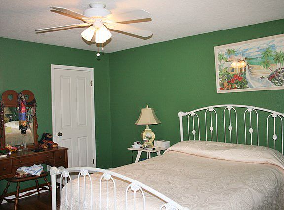 5th image of 2005 Cochran Ln
