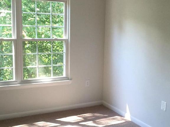 5th image of 8887 Rusland Ct Unit 8887