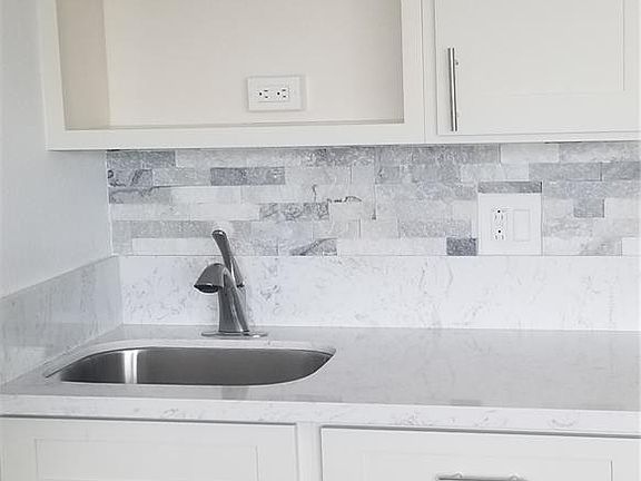 5th image of 444 Niu St APT 1007