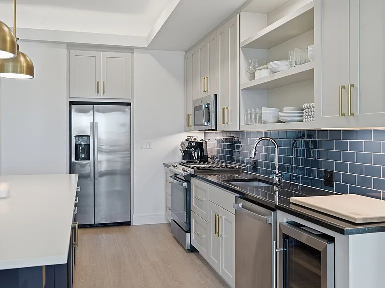 930 Commerce St #501 — Photo 5