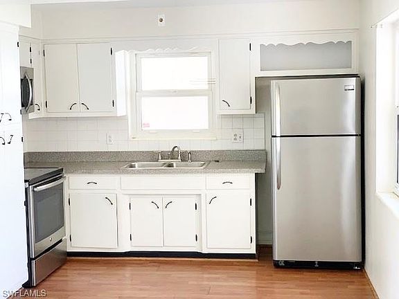 5th image of 4155 Rainbow Dr