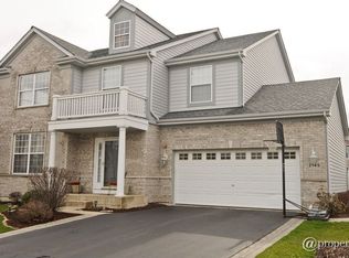 2145 Colchester Ct, Hoffman Estates, IL 60192