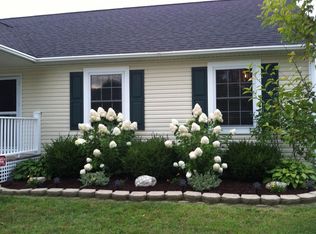 12 Griswold Dr, Rutland, VT 05701