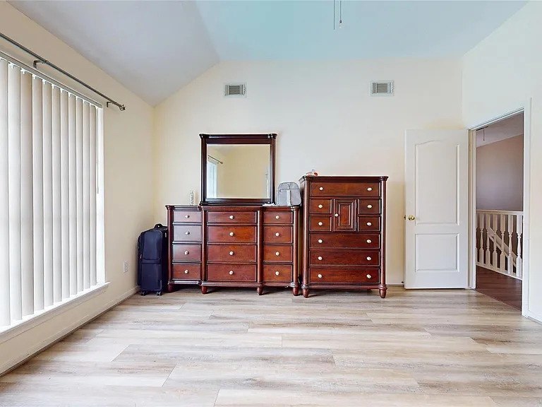 9222 Symphonic Ln — Photo 36