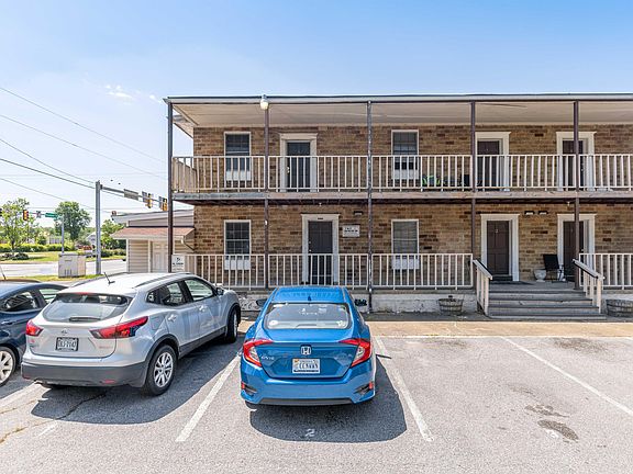 2nd image of 3807 Woodlawn St #2