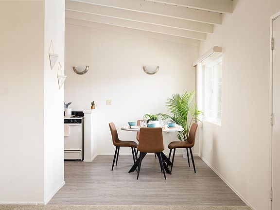 4th image of 4386 Clairemont Mesa Blvd #10