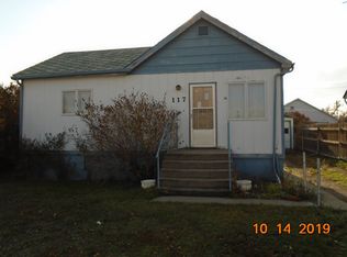 117 4th Ave NW, Cut Bank, MT 59427