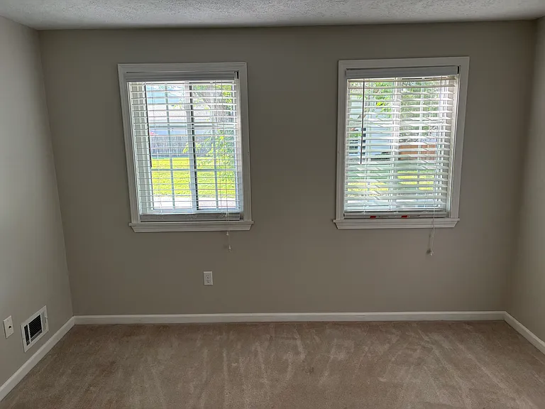 167 Greenway Blvd — Photo 11