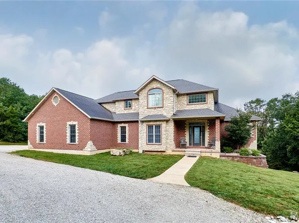 999 Saint Marys Rd, Villa Ridge, MO 63089