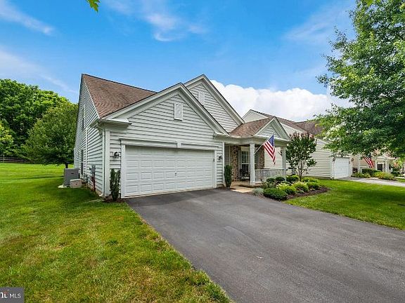 4th image of 338 Astilbe Dr