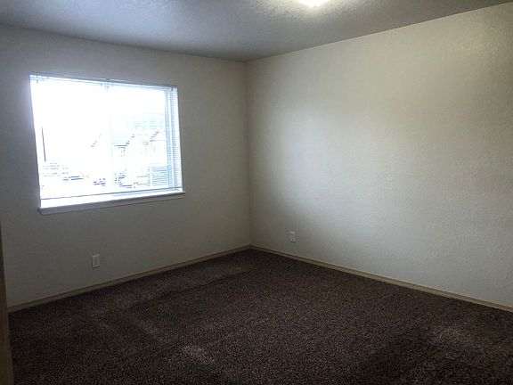 5th image of 5515 NE 82nd Ave APT 40