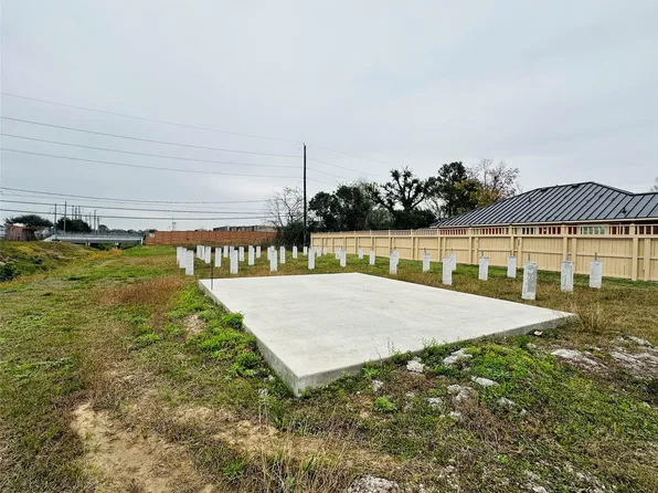 4406 Hollow Hook Rd, Houston, TX 77041