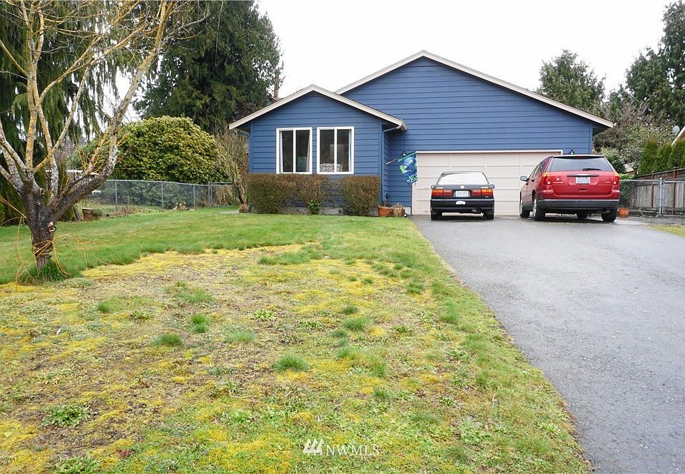 1st image of 1221 Smithson