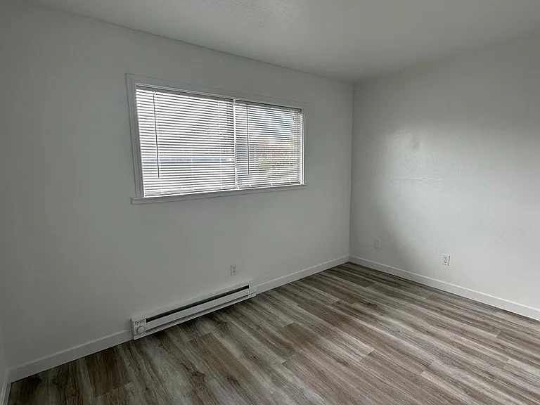 Stark Street Townhomes — Photo 39